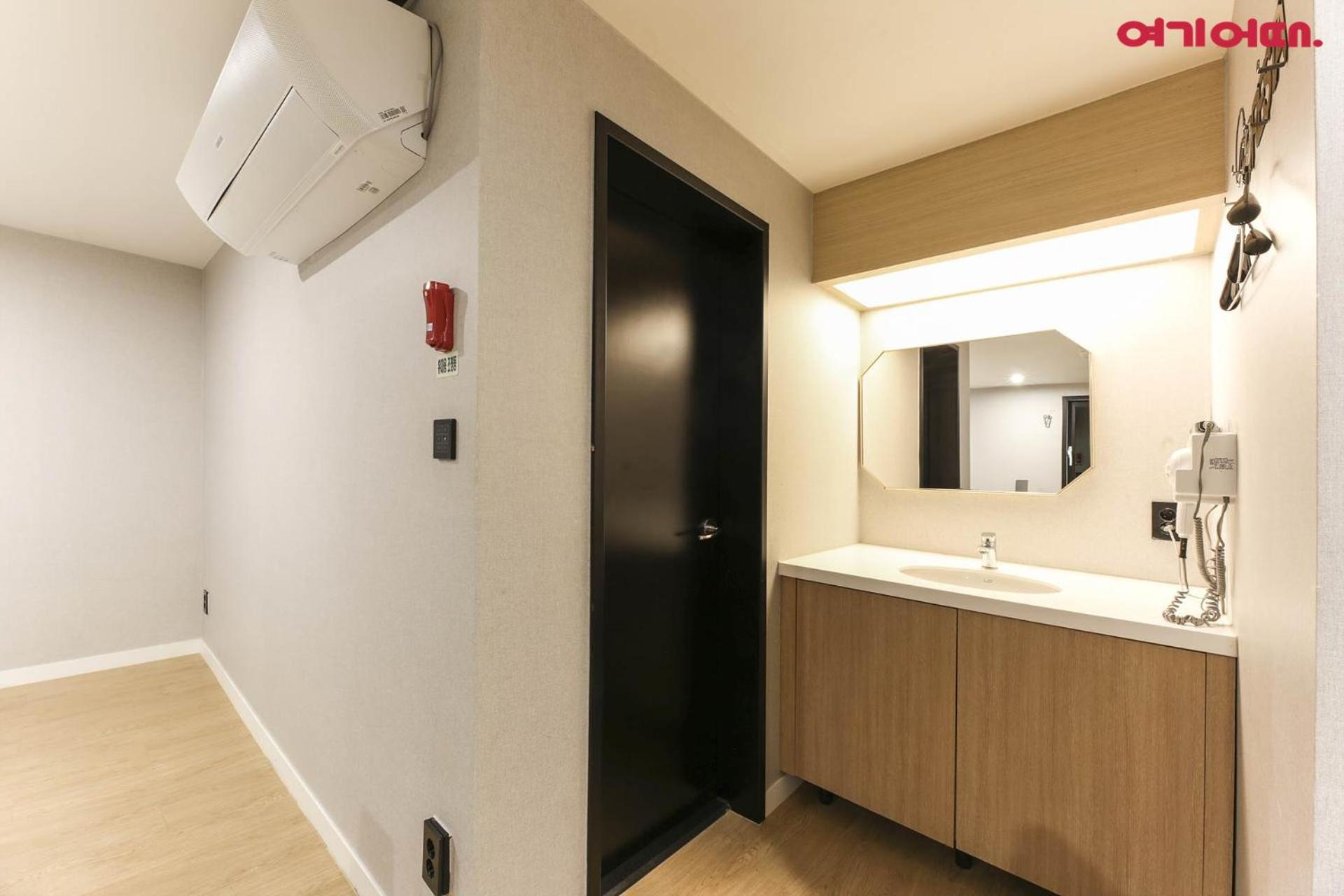 ホテル フォレスト 701 大邱 エクステリア 写真